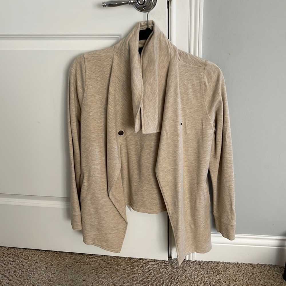 Casual sweater/blazer